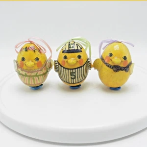 Vintage Tin Box Company Tin with Handmade Egg Trio - Picture 1 of 10