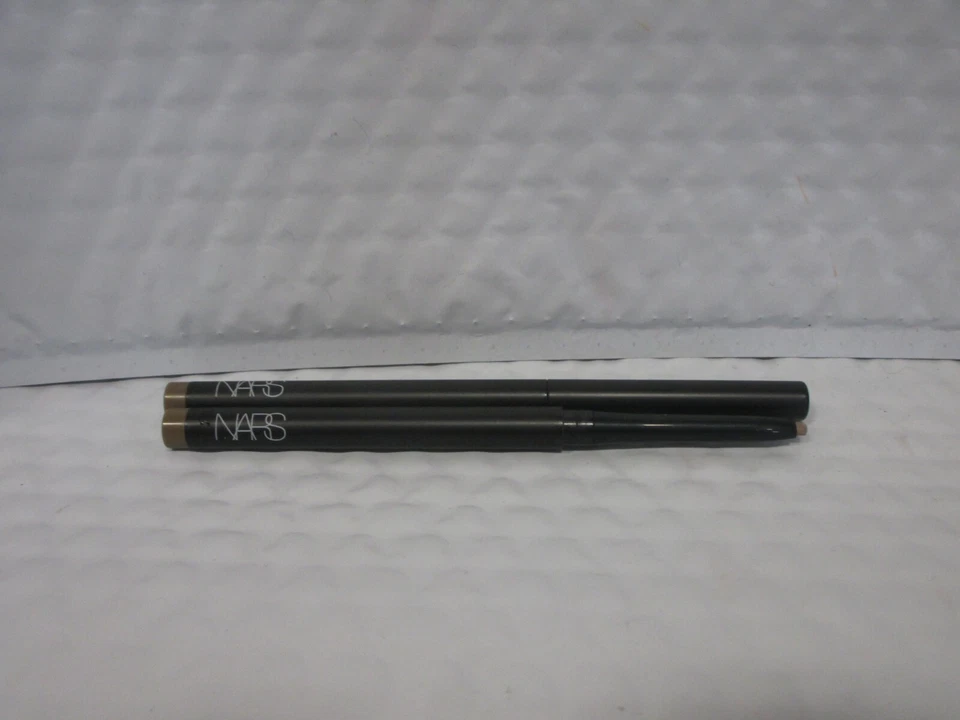 NARS BROW PERFECTOR SALZBOURG 0,007 OZ (LOTE DE 2)  Foto 1 de 1
