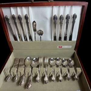 47-teiliges Rogers & Bro Starlight Silber Teller Besteck Service für 8 + Truhe, 1950 - Bild 1 von 12