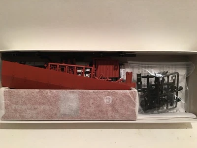 HO Red Caboose Pennsylvania Railroad 40’ X-29 Boxcar Unassembled Kit PRR #100049 - Image 1 of 4