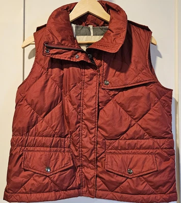 Burberry London Chaleco Mujer Grande Rojo Acolchado Plumón de Ganso Chaleco Abombado Foto 1 de 4