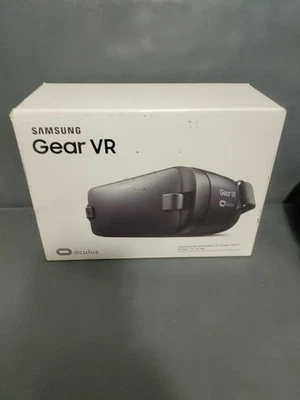 Samsung Gear VR Headset with Oculus - Image 1 of 3