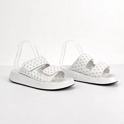 Jeffrey Campbell Women Studded Casual White Faux Patent Leather Sandals 8.5 Foto 1 de 4