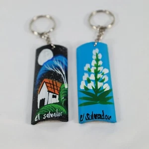 2 El Salvador Wooden Keychain, Teja LLavero De El Salvador Bamboo Artesanal x 2 - Picture 1 of 5