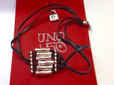 Brazalete envolvente de cuero plateado/negro Uno de 50 7" "Hossegor" $125 Foto 1 de 4