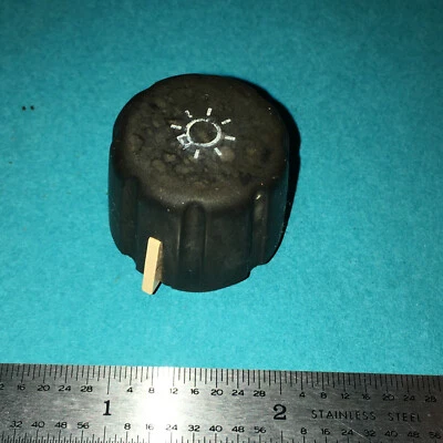 VOLVO 240 242 244 245 1976-1993 Interruptor Faro Perilla Bombilla Símbolo BAQUELITA Foto 1 de 4