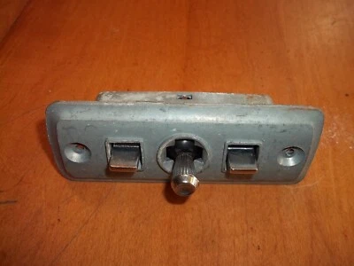 Buick Cadillac Oldsmobile Chevy 1971-76 OEM interruptor de asiento de 6 vías lado del pasajero - diestro Foto 1 de 4