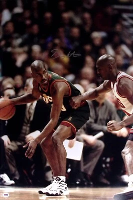 Gary Payton Signed Sonics 20x30 Photo PSA/DNA COA Auto Picture vs Michael Jordan - Image 1 of 4