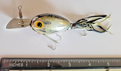 Vintage Fred Arbogast Arbo-Gaster Diving Crankbait Fishing Lure Blackback Chrome - Image 1 of 4