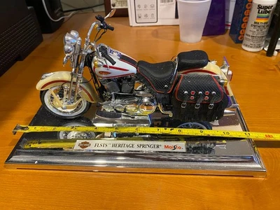 Antigo Maisto Edição Limitada FLSTS Heritage Springer Harley Davidson (2) - Imagem 1 de 4