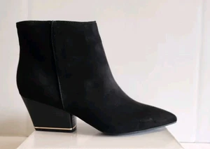 Alfani Women's Armena Faux Suede Pointed Toe Ankle Boots Black 9 M - Picture 1 of 6