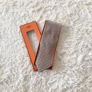 HERMES Neck Tie New Unused Orange Geometric 100%Silk Made in France from Japan - Picture 1 of 20