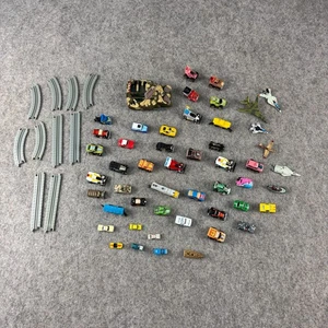 Vintage Micro Machines Lot 40+ Fahrzeuge Autos LKW Panzer Flugzeuge Boote & Kenner - Bild 1 von 15