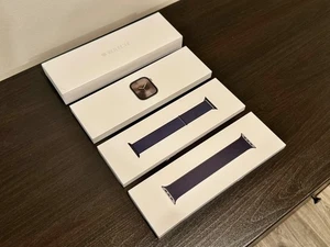 OCCASION EXCELLENT avec x2 bracelets Apple | Apple Watch Series 10, 42 mm titane naturel - Photo 1 sur 19