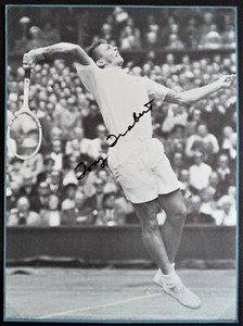 TRABERT, TONY 1950-55 - 10 GRAND SLAM TENNIS TITLES ORIGINAL AUTOGRAPHED PICTURE