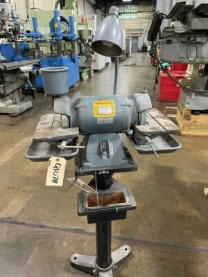 AMOLADORA DE CARBURO TIPO PEDESTAL DOBLE EXTREMO BALDOR 6" Foto 1 de 4