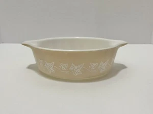 Pyrex 471 Sándalo Blanco Tostado Hoja de Hiedra Plato Cuenco 1 Pinta De Colección - Imagen 1 de 7