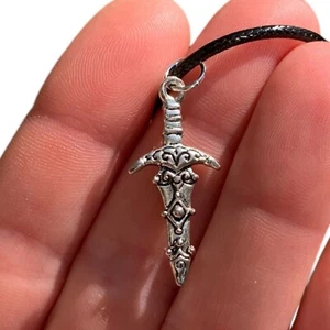 Small Detailed Silver Excaliber Sword King Arthur Medieval Dagger Charm Pendant - Picture 1 of 9