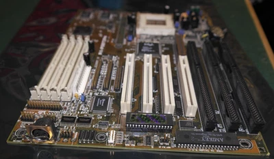 Asus P/I-P55T2P4 Rev. 3 Socket 7 Simm Pci Isa At motherboard CR2032 WORKING - Image 1 of 4