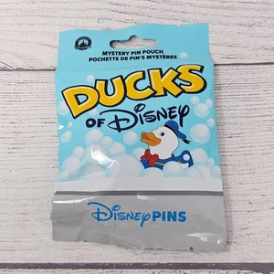 ¡NUEVO! Paquete ciego de prendedor misterioso de 5 piezas de los parques de Disney Ducks of Disney - Imagen 1 de 3