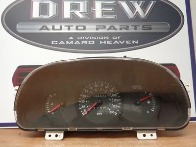 Cuadro de instrumentos velocímetro KIA SEPHIA 98 99 00 Foto 1 de 2