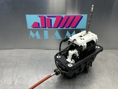 Селектор переключателя передач автоматической коробки передач 2008-2012 Audi S5 4,2 л - Изображение 1 из 4