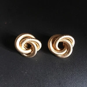 Vintage Sarah Coventry Knot Earrings Gold Toned Clip On Retro  - Picture 1 of 3