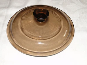 Pyrex / Corning V-1 Amber Round Replacement Lid / Cover for V-30 Casserole - Bild 1 von 5