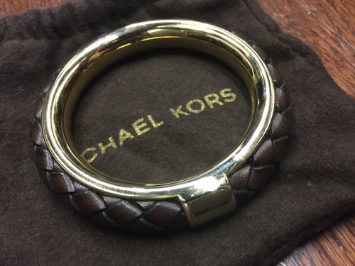 Bracciale MICHAEL KORS COLLECTION in pelle marrone e oro FREDDO!