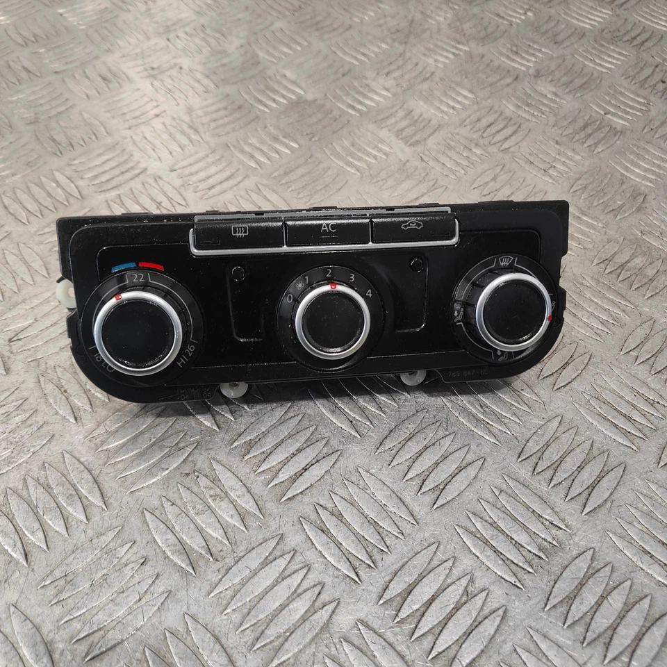 Volkswagen Golf 2010 panel de control climático 3C8907336ab #1 Foto 1 de 4