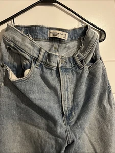 Abercrombie & Fitch Damen The 90s Straight Ultra High Rise Jeans 28 6S - Bild 1 von 8
