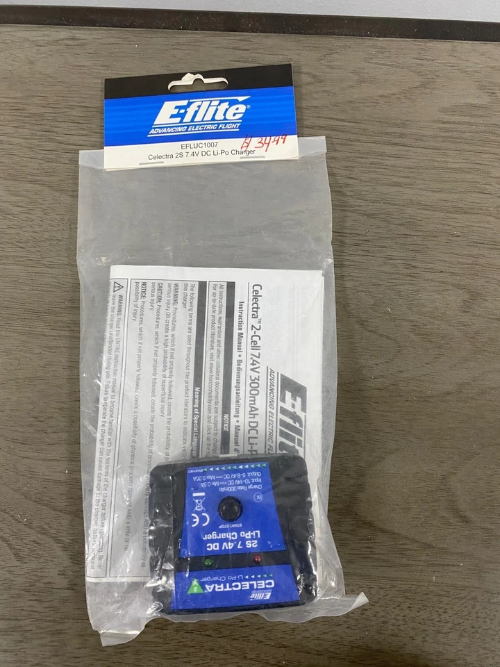 E-Flite EFLUC1007 Celectra 2S 7.4V DC Li-Po Charger (Power Supply Required) - Image 1 of 1