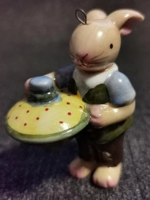 Villeroy & Boch Easter Spring Decoration Bunny Pendant Ornament Boy Gyro - Image 1 of 4