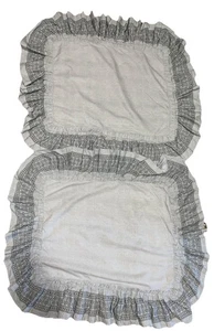 Pottery Barn Genevieve Rüsche Standard Schein grau Bauernhaus Set (2) - Bild 1 von 6
