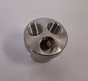 316 Stainless steel manifold round 1 inlet 1/2" NPT and 3 outlets 3/8" NPT - Picture 1 of 4