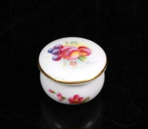 Royal Worcester Fruit Patch Pot Painted Signed Circa 1941 - Picture 1 of 6