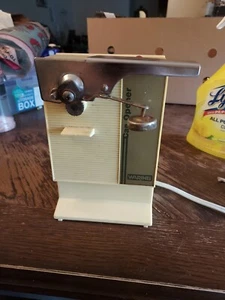 Vintage Waring Electric Can Opener. Model 11CN33 Yellow. Works! With Cover - Picture 1 of 10
