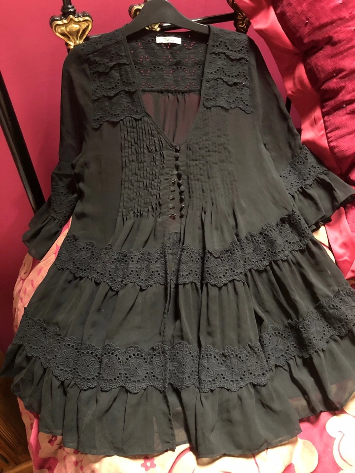 Darling Black Chiffon And Lace Kaftan Size Medium Excellent Condition - Image 1 of 4