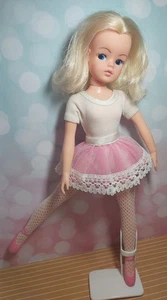 Sindy Doll Ballerina 1970's In Excellent Preloved Condition - Picture 1 of 8