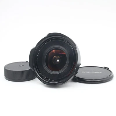 Voigtlander ULTRA WIDE HELIAR 12mm f/5.6 Aspherical VM II Leica M [Excellent] - Image 1 of 4