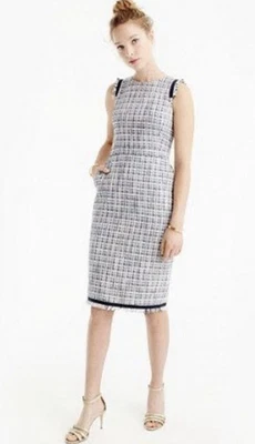 J. Vestido Vaina Crew Ligero Tweed en Rojo/Blanco/Azul Talla 4 Sin Mangas Flecos  Foto 1 de 4