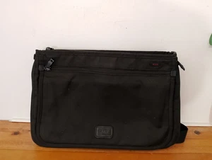 Tumi Alpha Slim Expandable Messenger Bag Black Ballistic Nylon Flip Over 22177DH - Picture 1 of 18