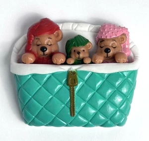 Vintage Three Bears Family Sleeping MEMO BUDDIES Refrigerator Memo Magnets - Picture 1 of 3