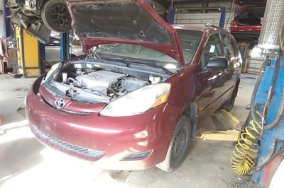 2010 Toyota Sienna 3.5L Engine Motor OEM 143K Miles - LKQ438314911 - Image 1 of 4