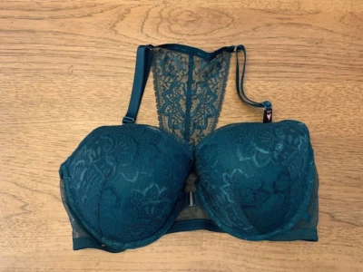 Sexy Camiseta Victoria's Secret Negra Hiedra 34DD Ligeramente Forrada Sujetador Demi Cierre Frontal VS Foto 1 de 2