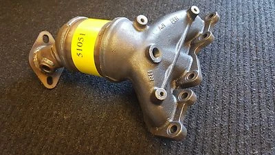 51051 ЗАДНИЙ ВЫПУСКНОЙ КОЛЛЕКТОР КАТАЛИТИЧЕСКИЙ КОНВЕРТЕР ПОДХОДИТ ДЛЯ 2007-2012 HYUNDAI VERACRUZ - Изображение 1 из 2