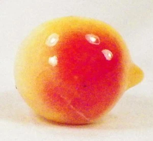 Alabaster Fruit Peach Sliced with Pit Decorative Stone Nice Color Vintage - Picture 1 of 4