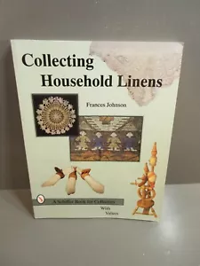 Collecting Household Linens - Imagen 1 de 1