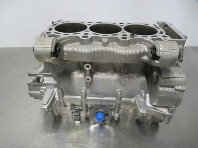 EB1225 2014 14 YAMAHA SR VIPER 1000 XTX CRANKCASE - Image 1 of 4