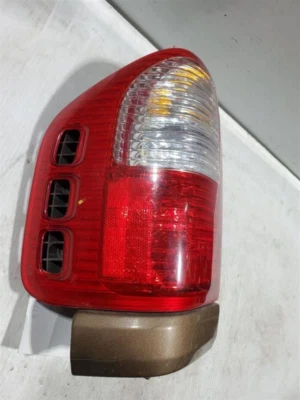 00-04, Isuzu Rodeo, Driver Left Tail Light 4 Door, Part Number - 8-97941-420-0 - Image 1 of 4